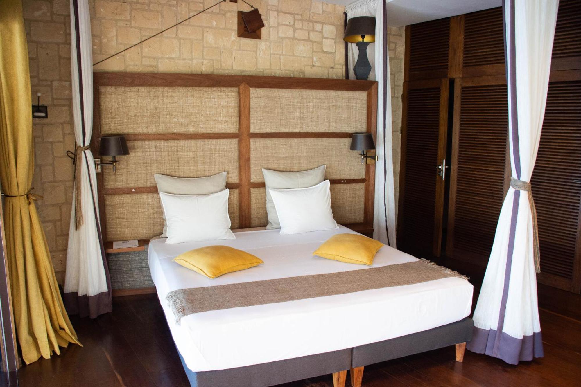 Demeure De La Compagnie Generale Des Huiles Precieuses Bed & Breakfast อิฟาตี ห้อง รูปภาพ