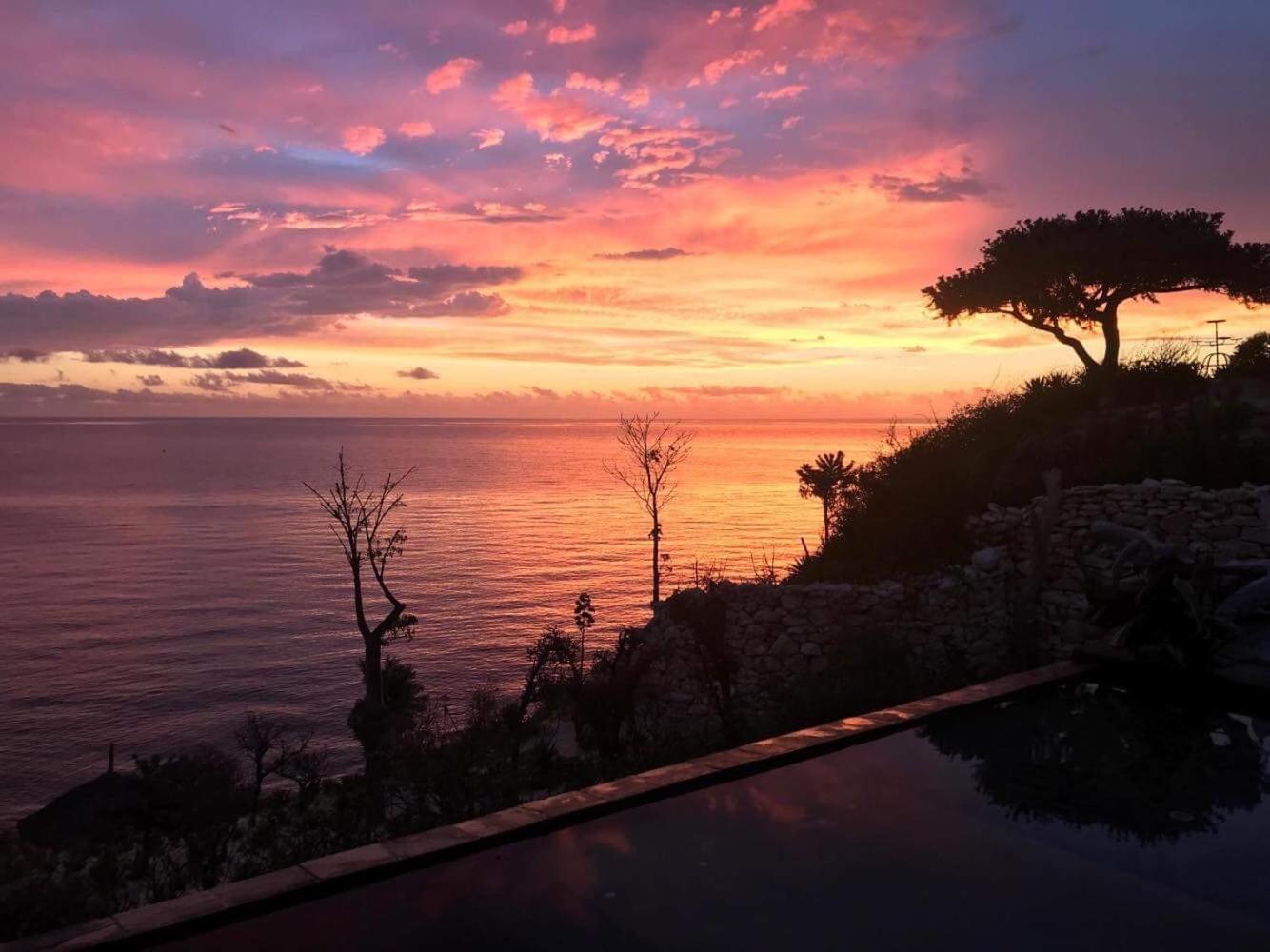 Demeure De La Compagnie Generale Des Huiles Precieuses Bed & Breakfast อิฟาตี ภายนอก รูปภาพ
