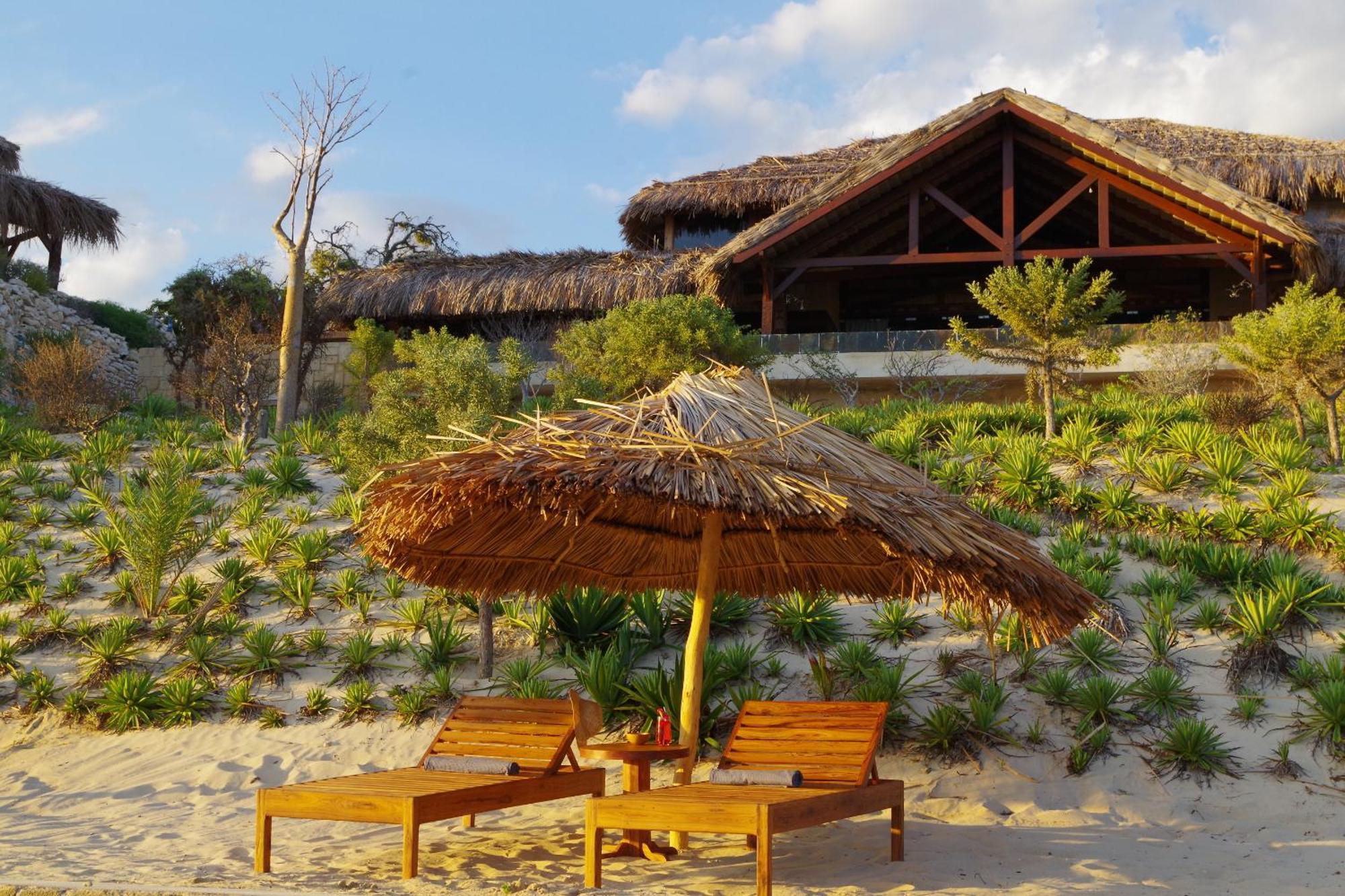 Demeure De La Compagnie Generale Des Huiles Precieuses Bed & Breakfast อิฟาตี ภายนอก รูปภาพ