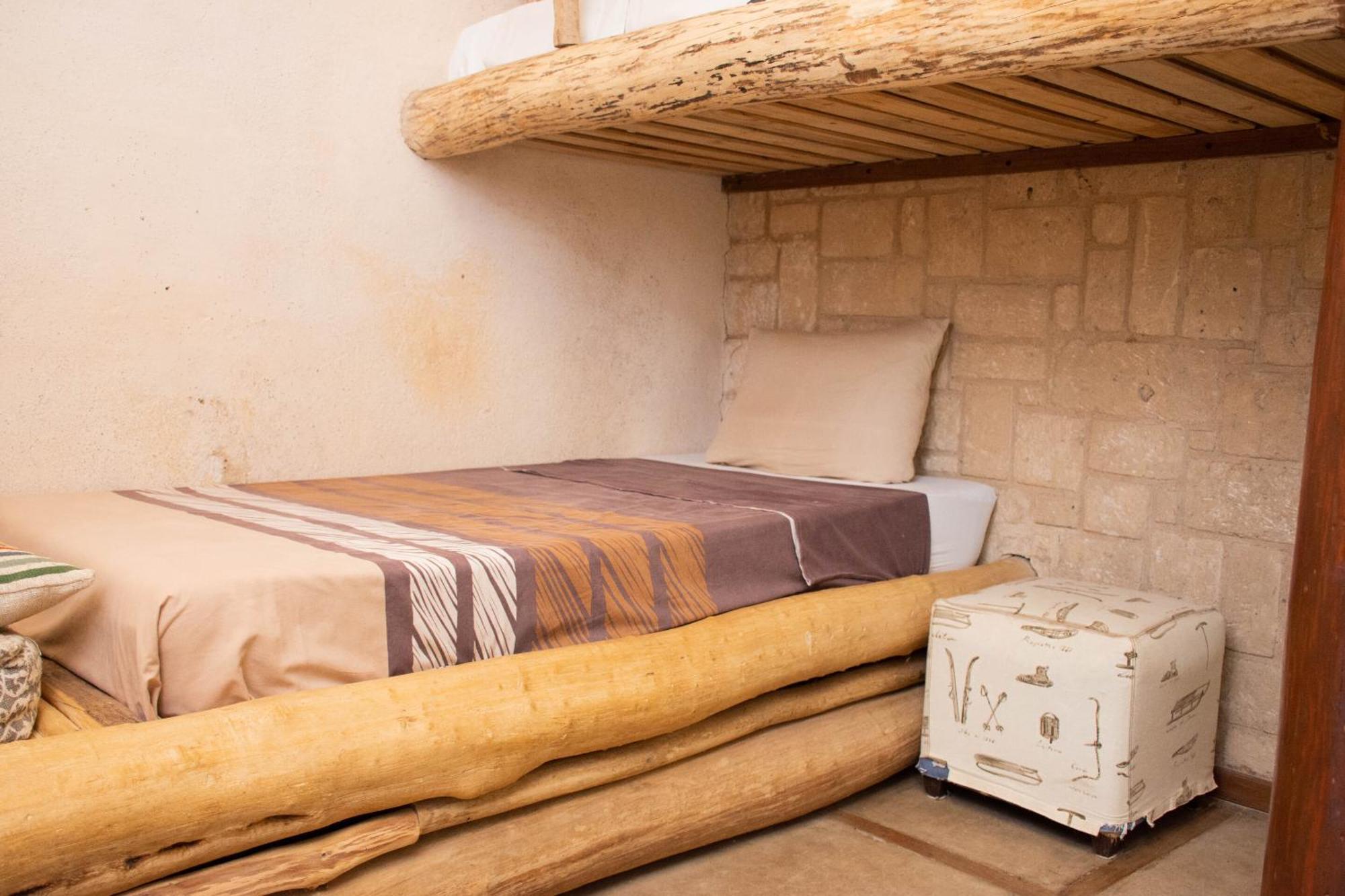 Demeure De La Compagnie Generale Des Huiles Precieuses Bed & Breakfast อิฟาตี ห้อง รูปภาพ