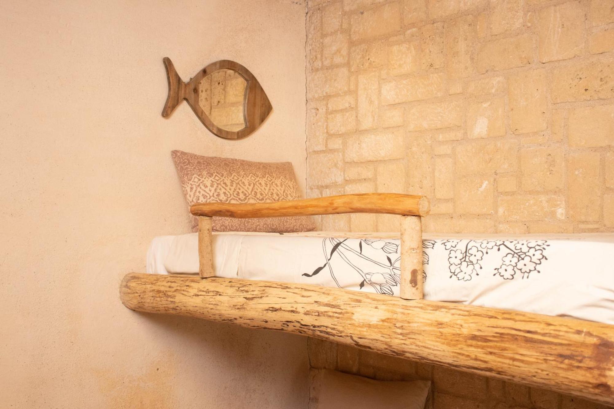 Demeure De La Compagnie Generale Des Huiles Precieuses Bed & Breakfast อิฟาตี ห้อง รูปภาพ
