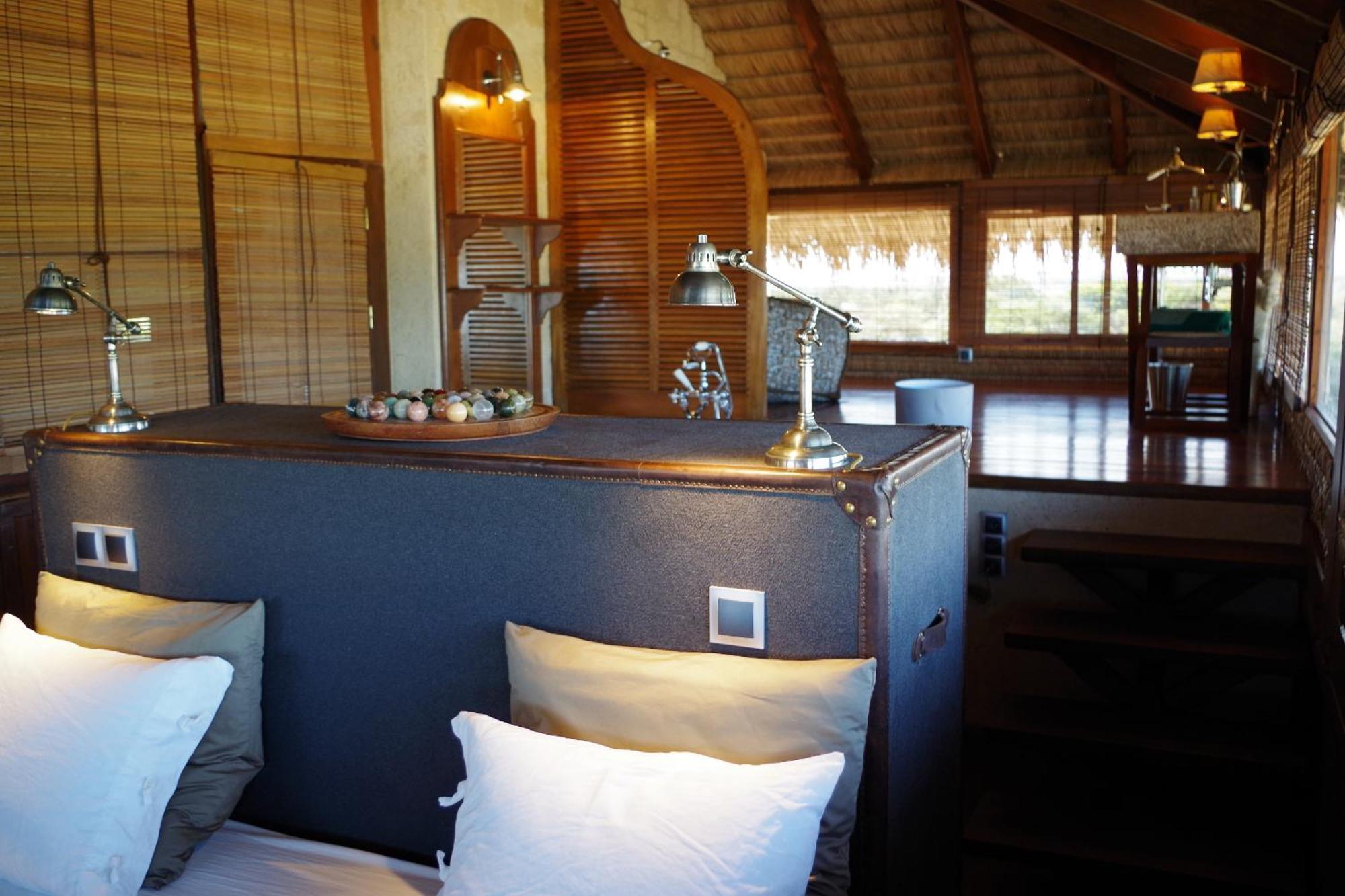 Demeure De La Compagnie Generale Des Huiles Precieuses Bed & Breakfast อิฟาตี ภายนอก รูปภาพ