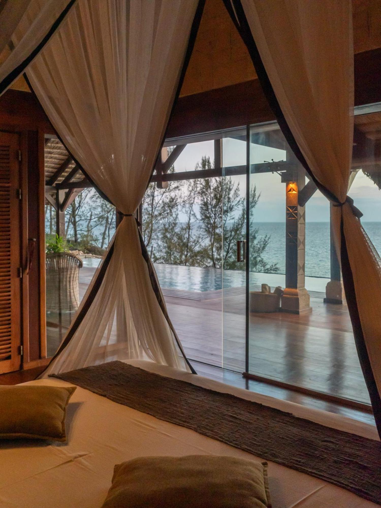 Demeure De La Compagnie Generale Des Huiles Precieuses Bed & Breakfast อิฟาตี ภายนอก รูปภาพ