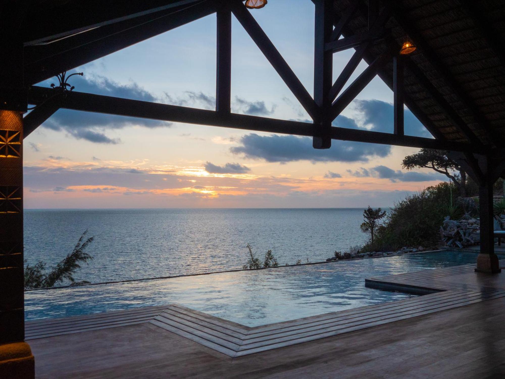 Demeure De La Compagnie Generale Des Huiles Precieuses Bed & Breakfast อิฟาตี ภายนอก รูปภาพ