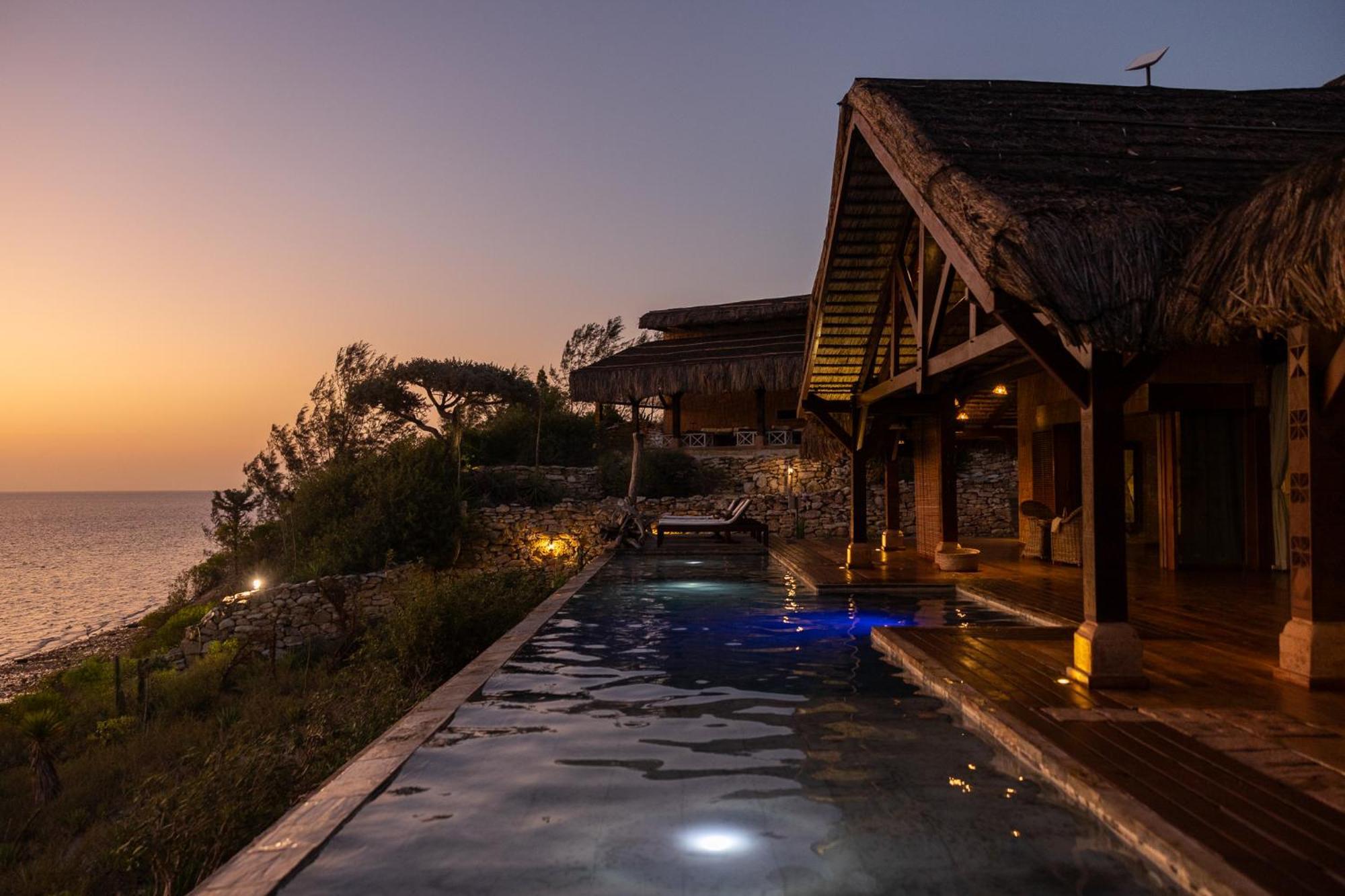 Demeure De La Compagnie Generale Des Huiles Precieuses Bed & Breakfast อิฟาตี ภายนอก รูปภาพ