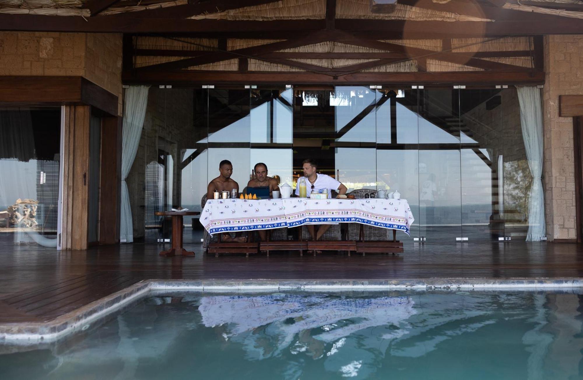 Demeure De La Compagnie Generale Des Huiles Precieuses Bed & Breakfast อิฟาตี ภายนอก รูปภาพ